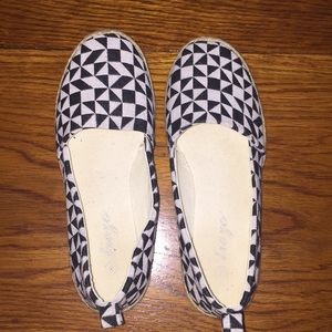Women’s Boutique Flats - Sz 6